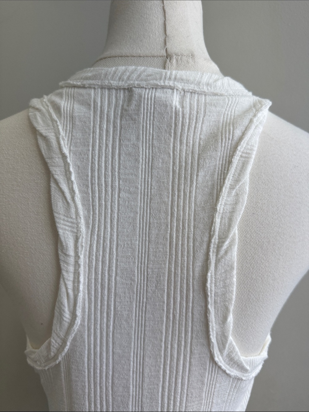 Pilcro by Anthropologie Ribbed Tank Top Size Small 🤍 - Picture 4 of 9